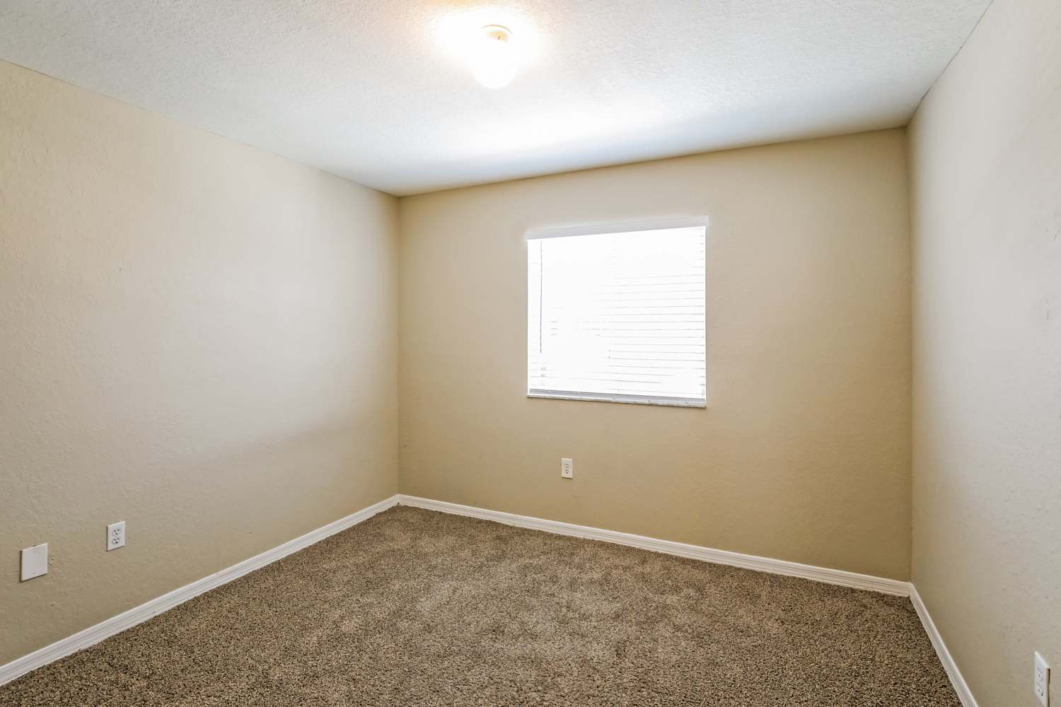 8910 SW 220th Ln, Cutler Bay photo 14