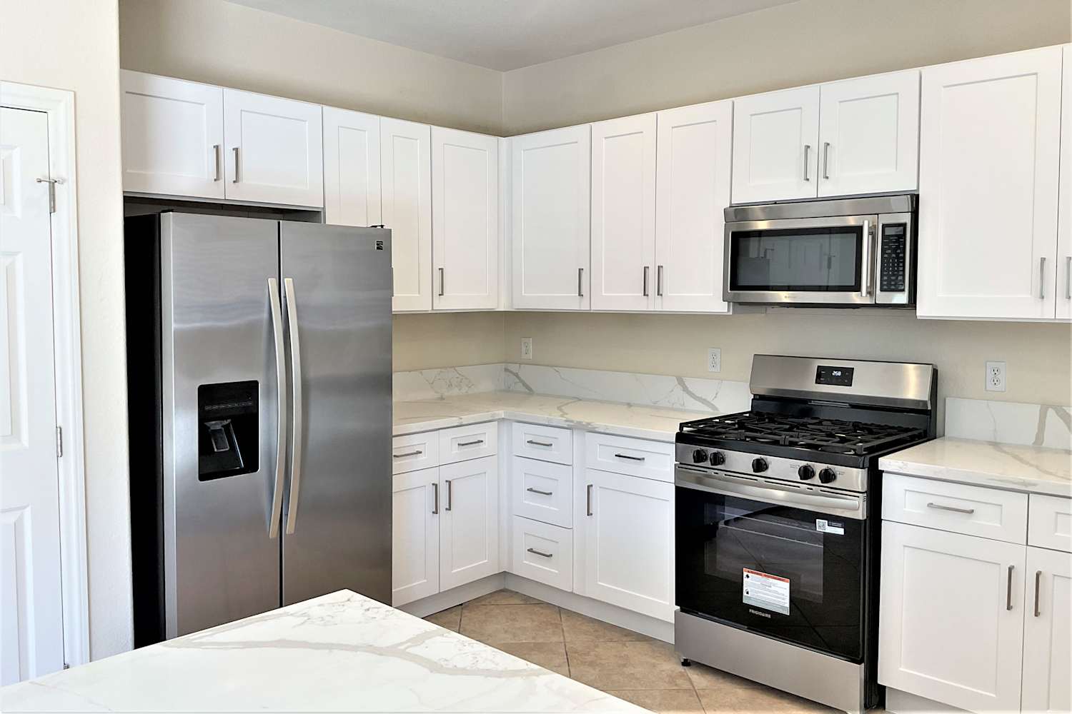 8913 Wolf Dancer Ave, Las Vegas photo 6