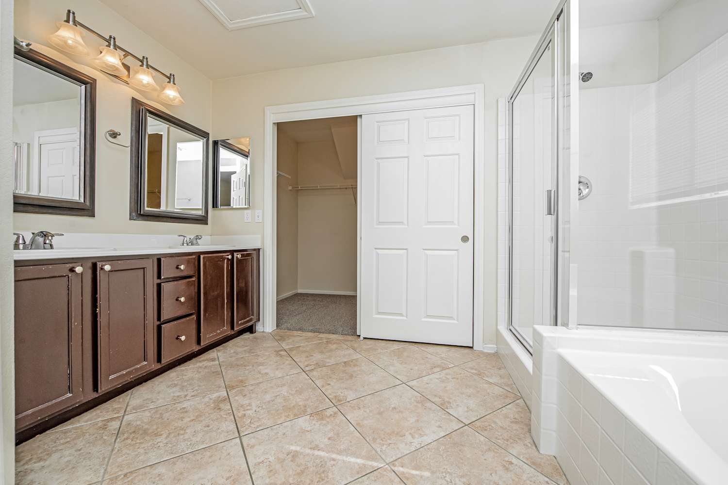 8913 Wolf Dancer Ave, Las Vegas photo 14