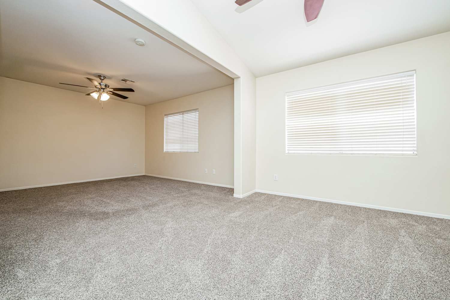 8913 Wolf Dancer Ave, Las Vegas photo 9