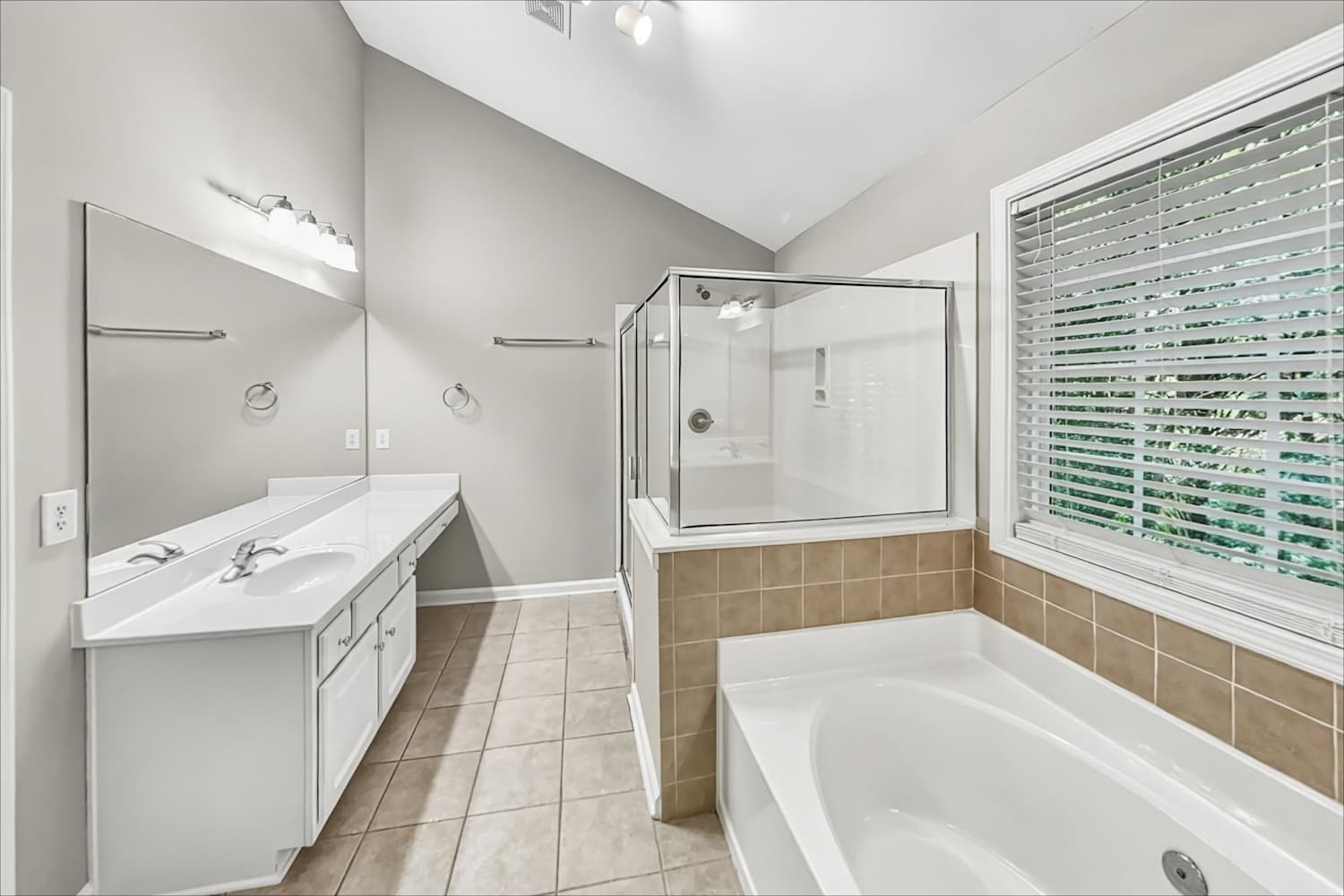 8920 Watersedge Ct, Gainesville photo 19