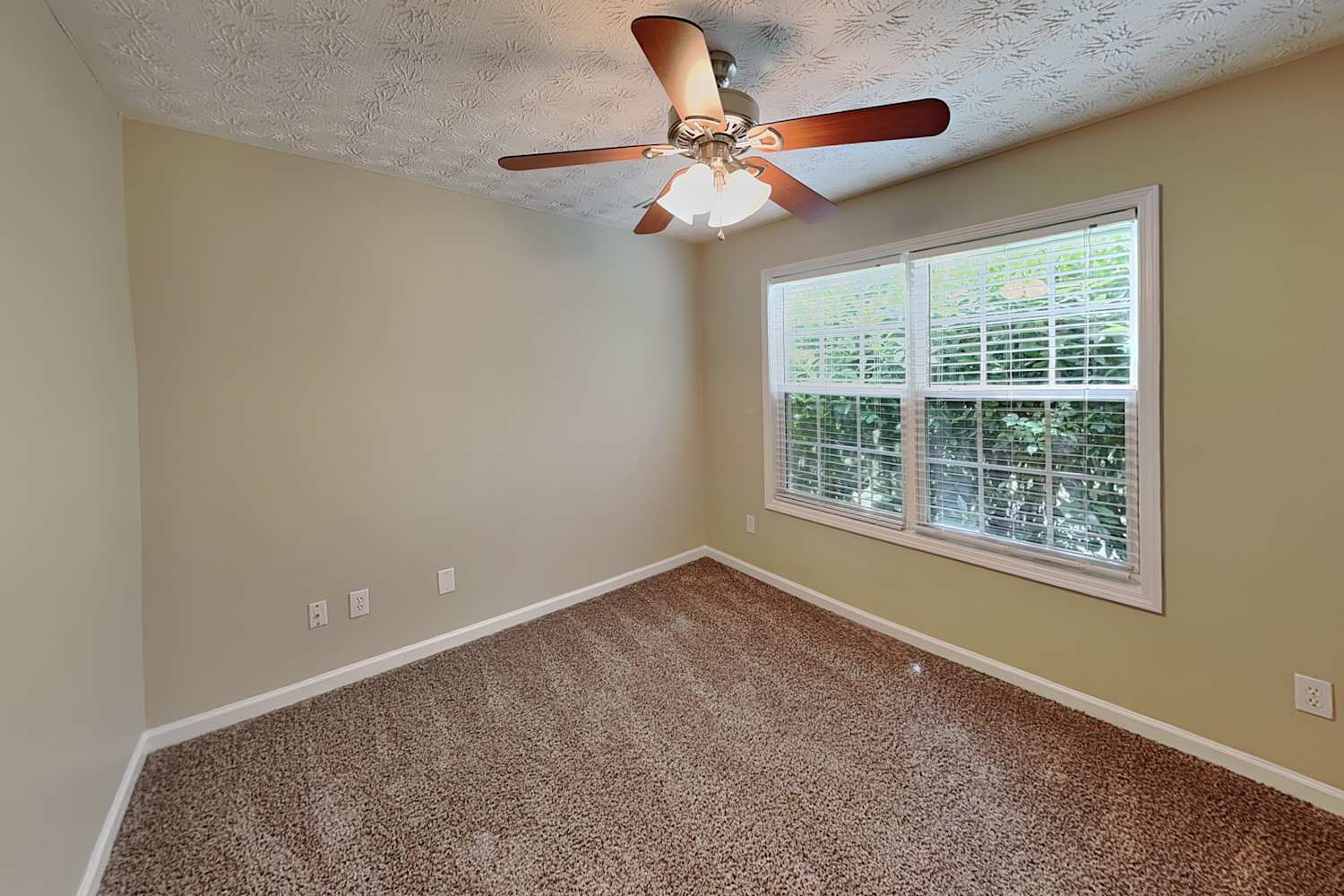 898 Kendall Park Dr, Winder photo 14