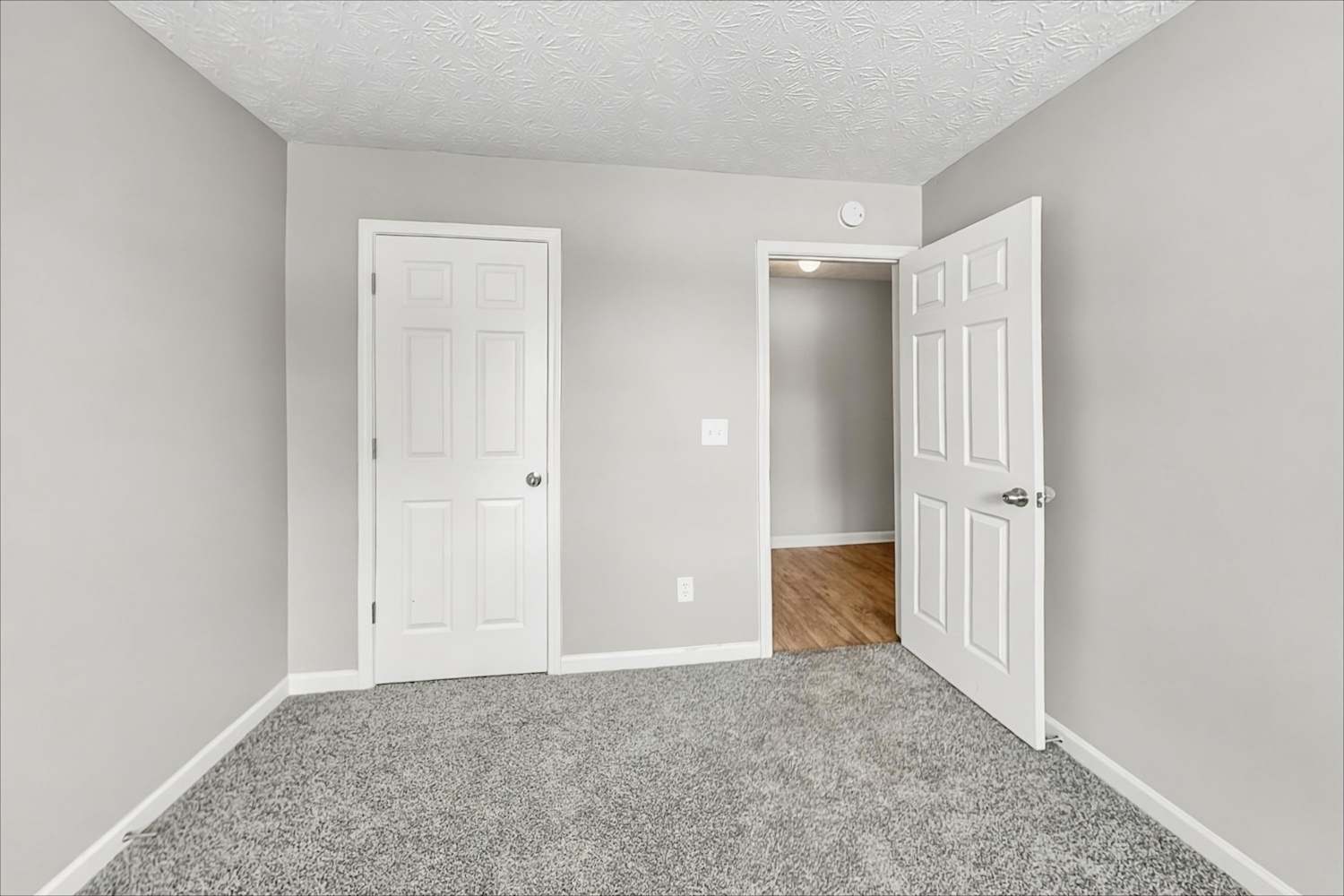 90 Dairyland Dr, Covington photo 17