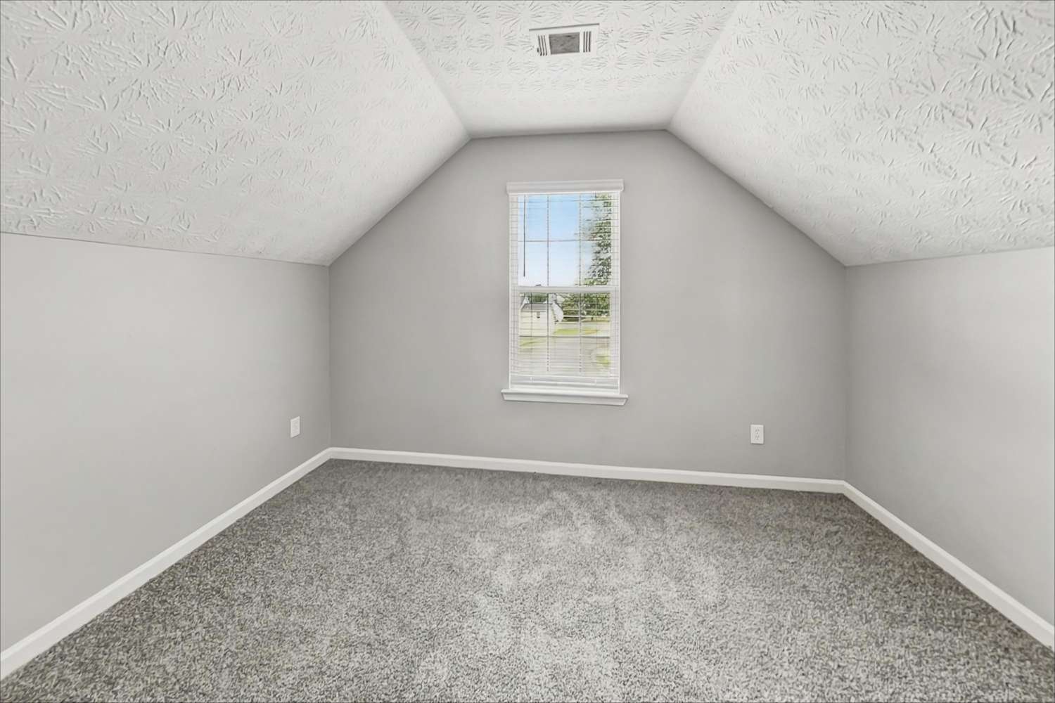 90 Dairyland Dr, Covington photo 19