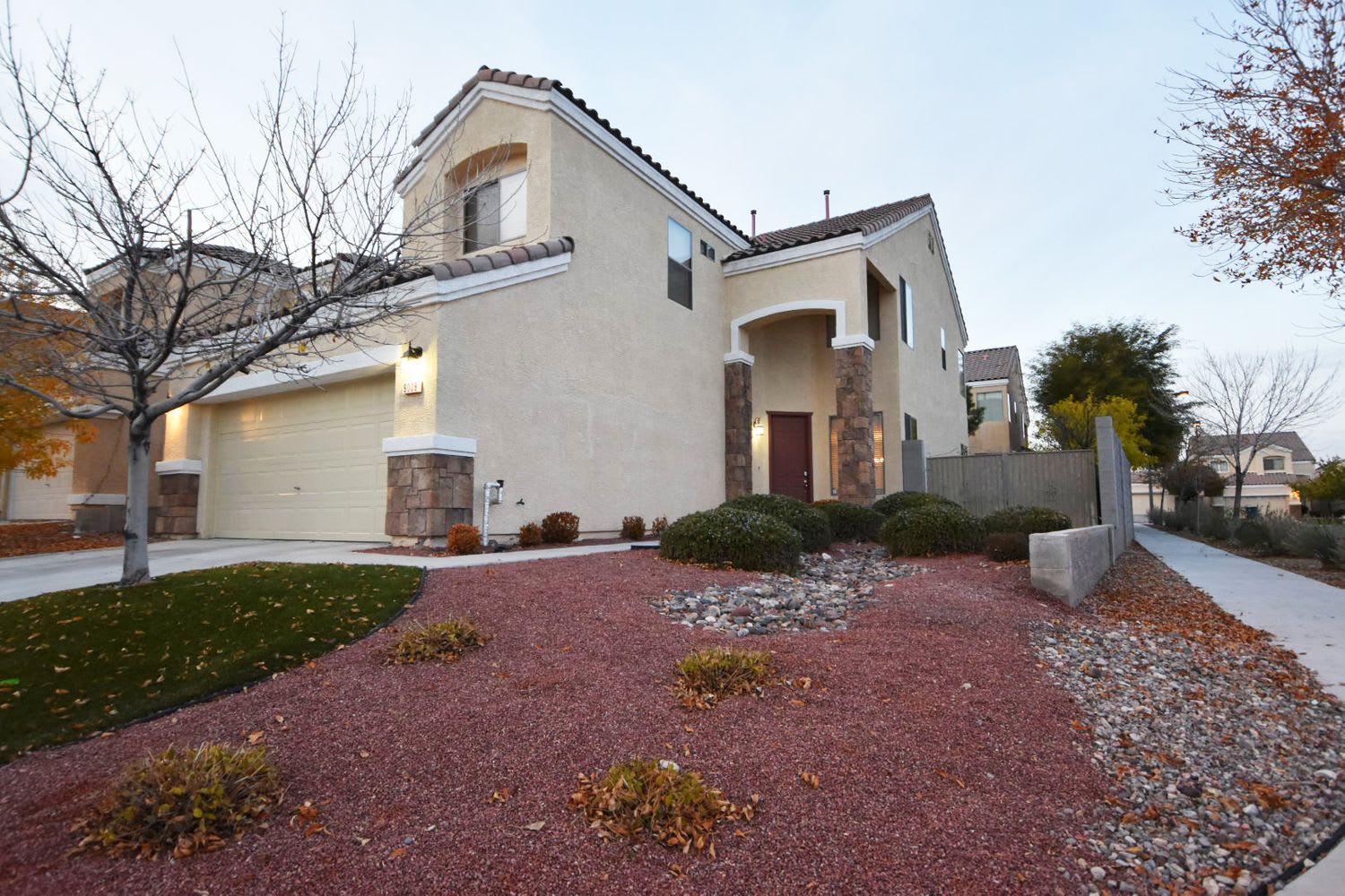 Front of 9008 Dorrell Ln, Las Vegas, NV
