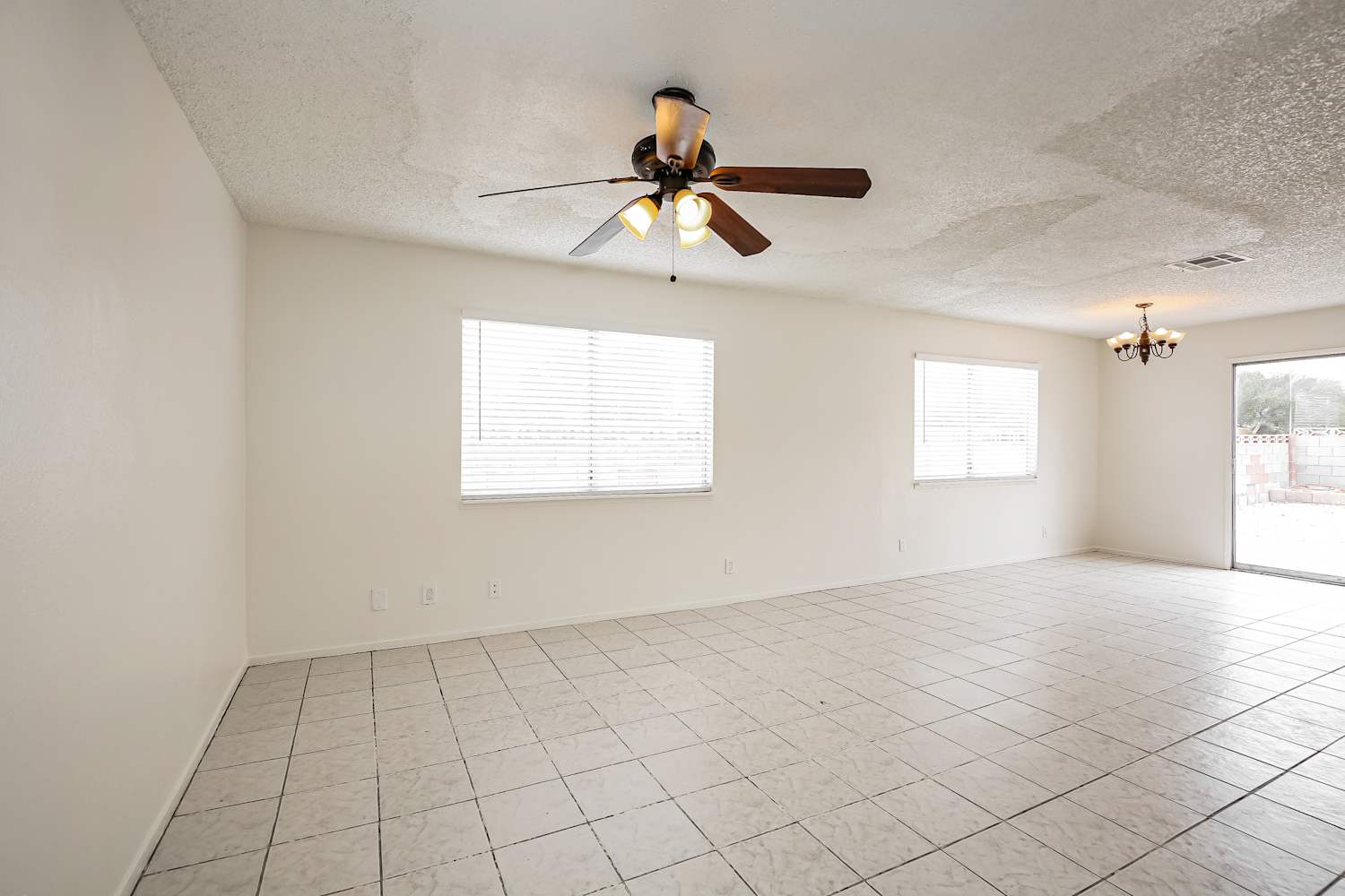 901 Calico Hills Ct, Las Vegas photo 7