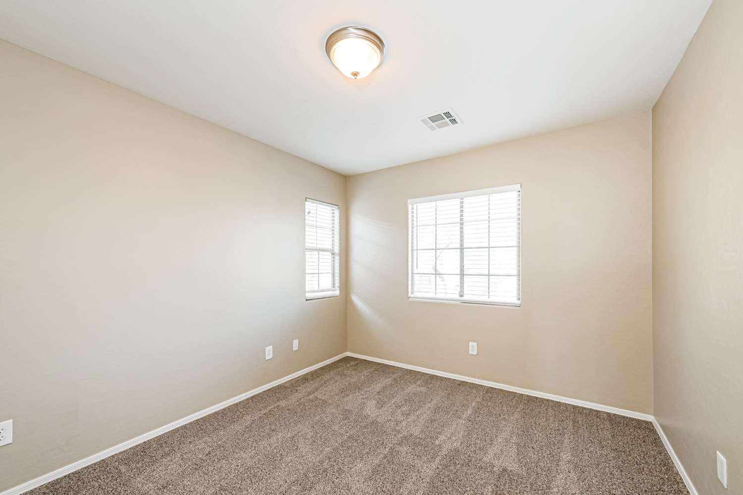 9018 Castledowns St, Las Vegas photo 14