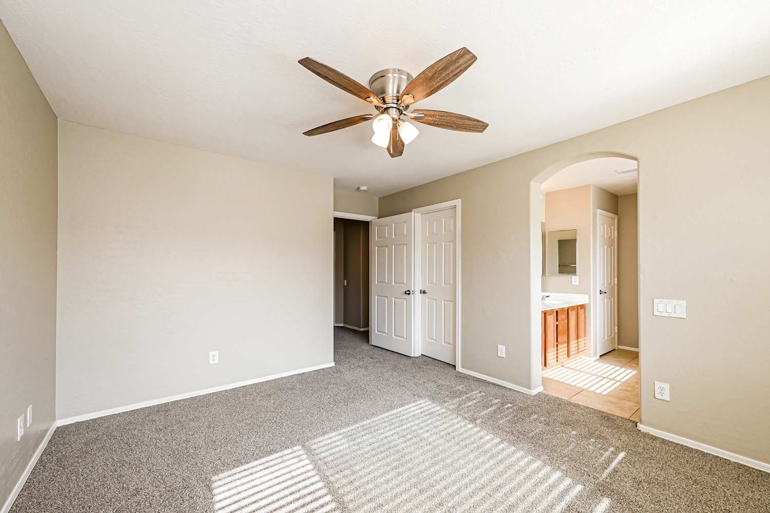 9018 Castledowns St, Las Vegas photo 10