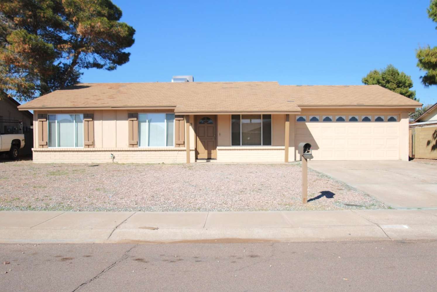 902 W Westchester Ave, Tempe photo 1