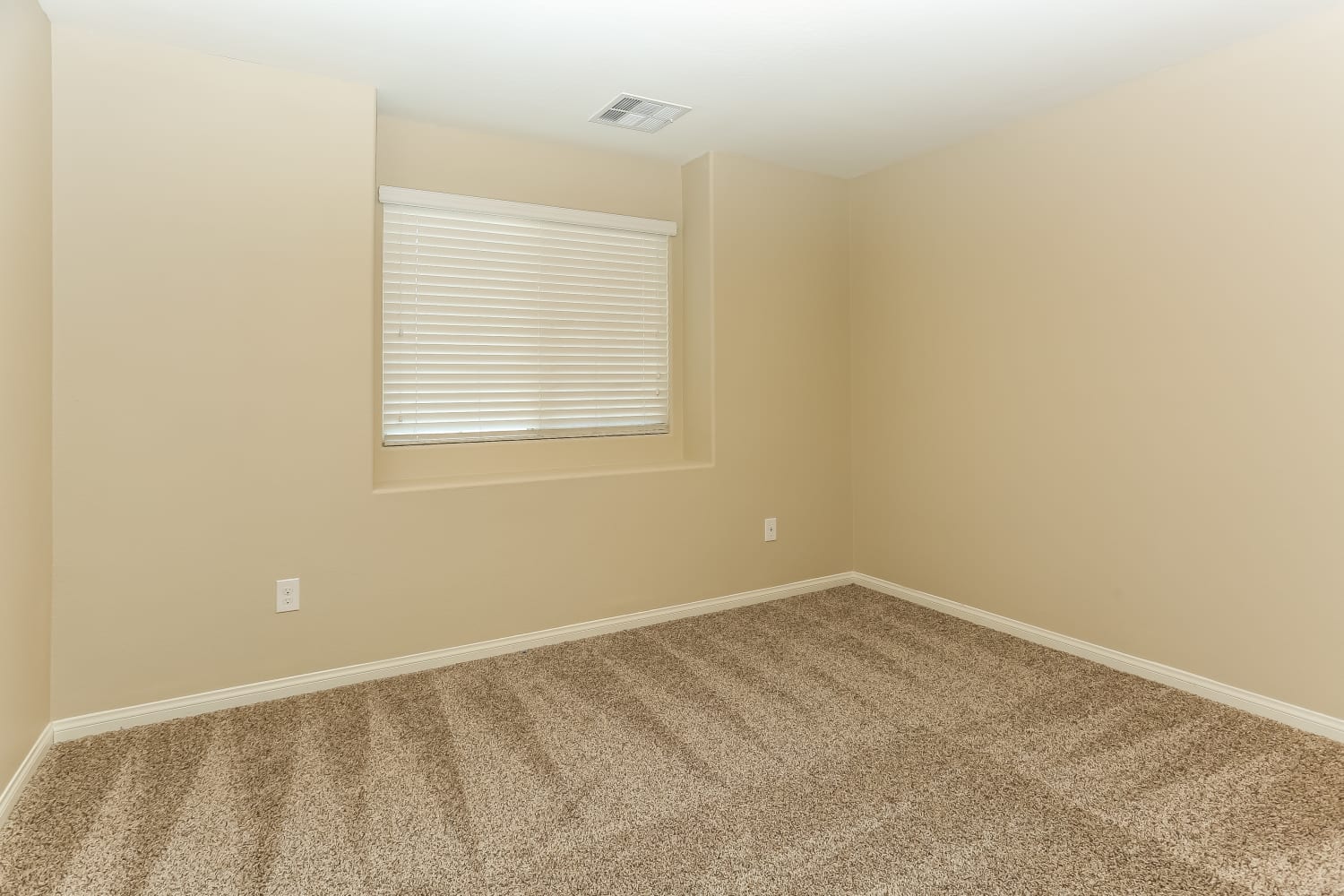 9029 Sea Grass Bay Ct, Las Vegas photo 10
