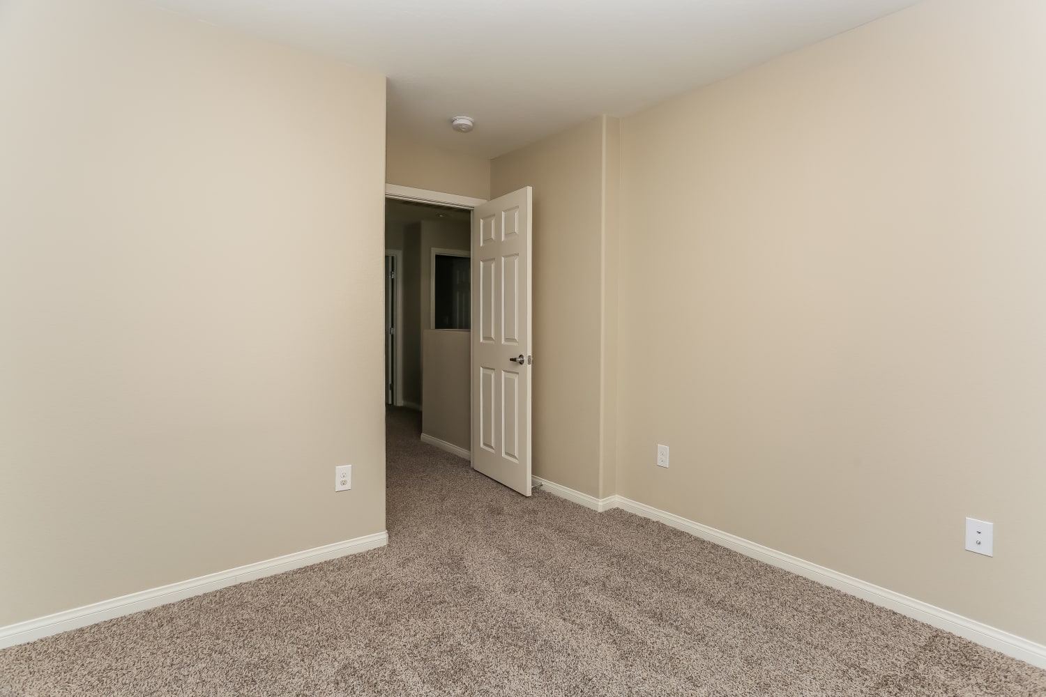 9029 Sea Grass Bay Ct, Las Vegas photo 8