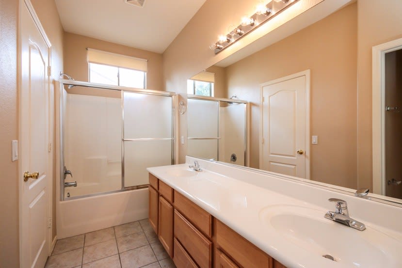 9060 E Garnet Ave, Mesa photo 11