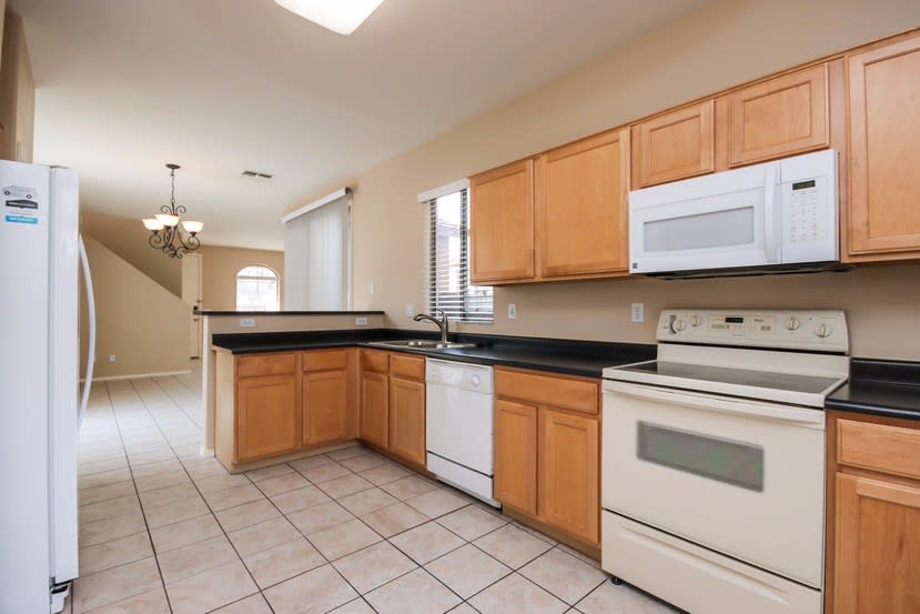 9060 E Garnet Ave, Mesa photo 8