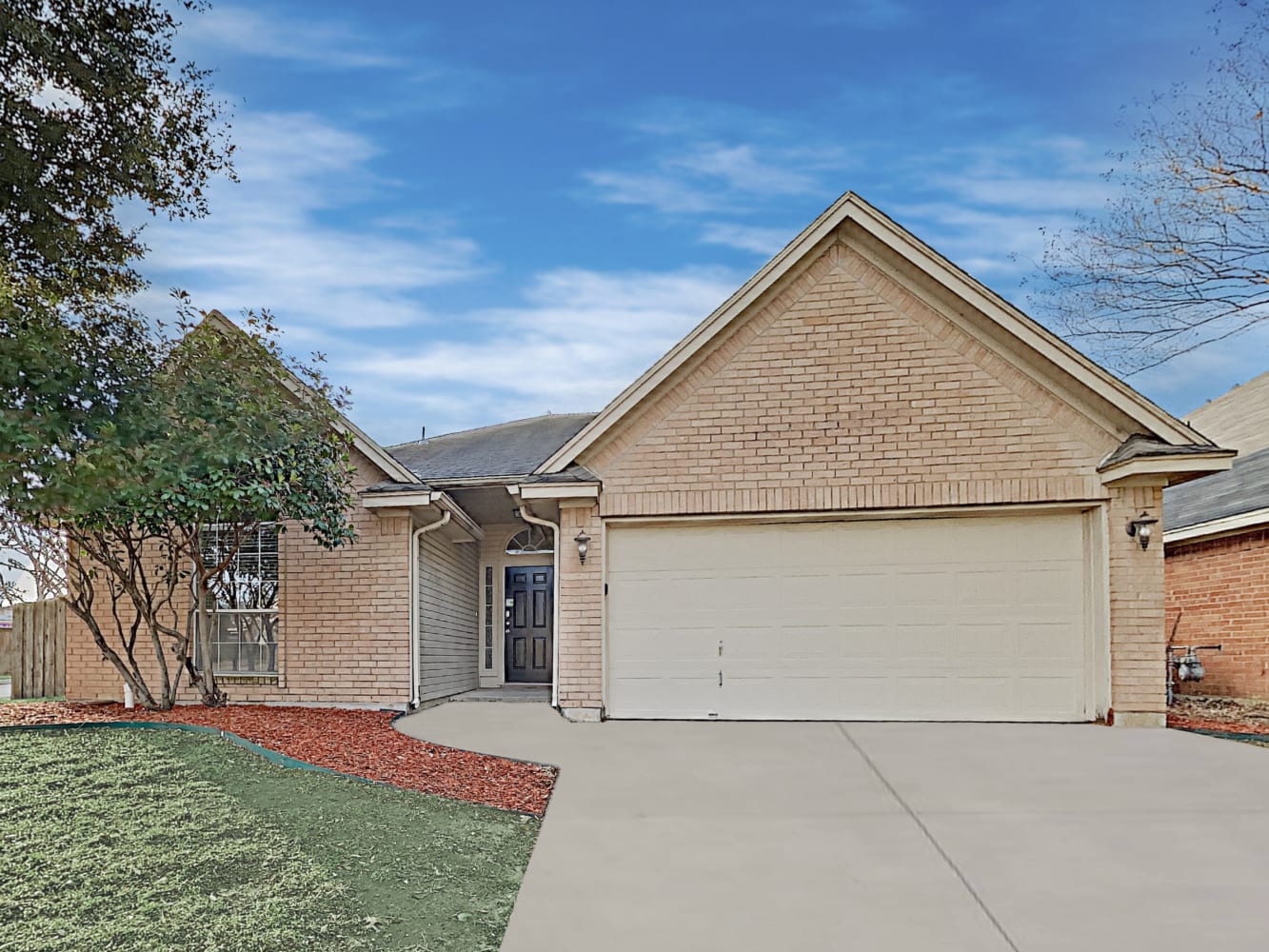 Front of 9060 Tyne Trl, Fort Worth, TX