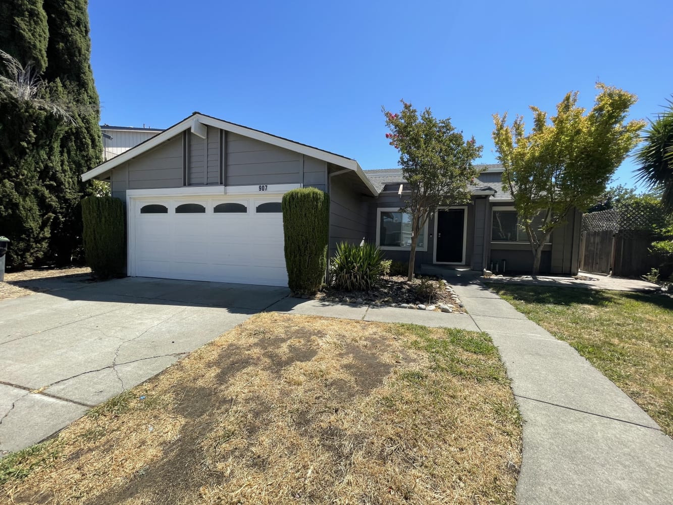 907 Whitney Ave, Suisun City photo 1