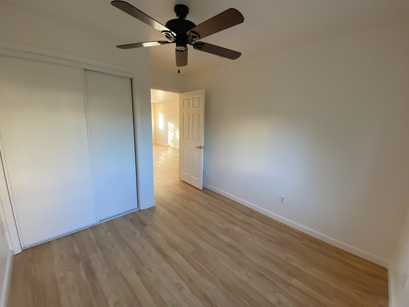 907 Whitney Ave, Suisun City photo 9
