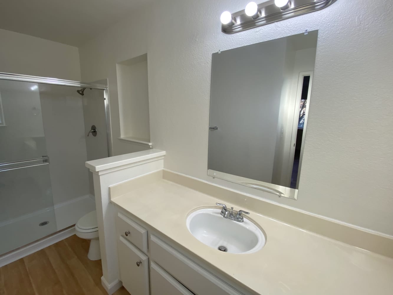 907 Whitney Ave, Suisun City photo 11