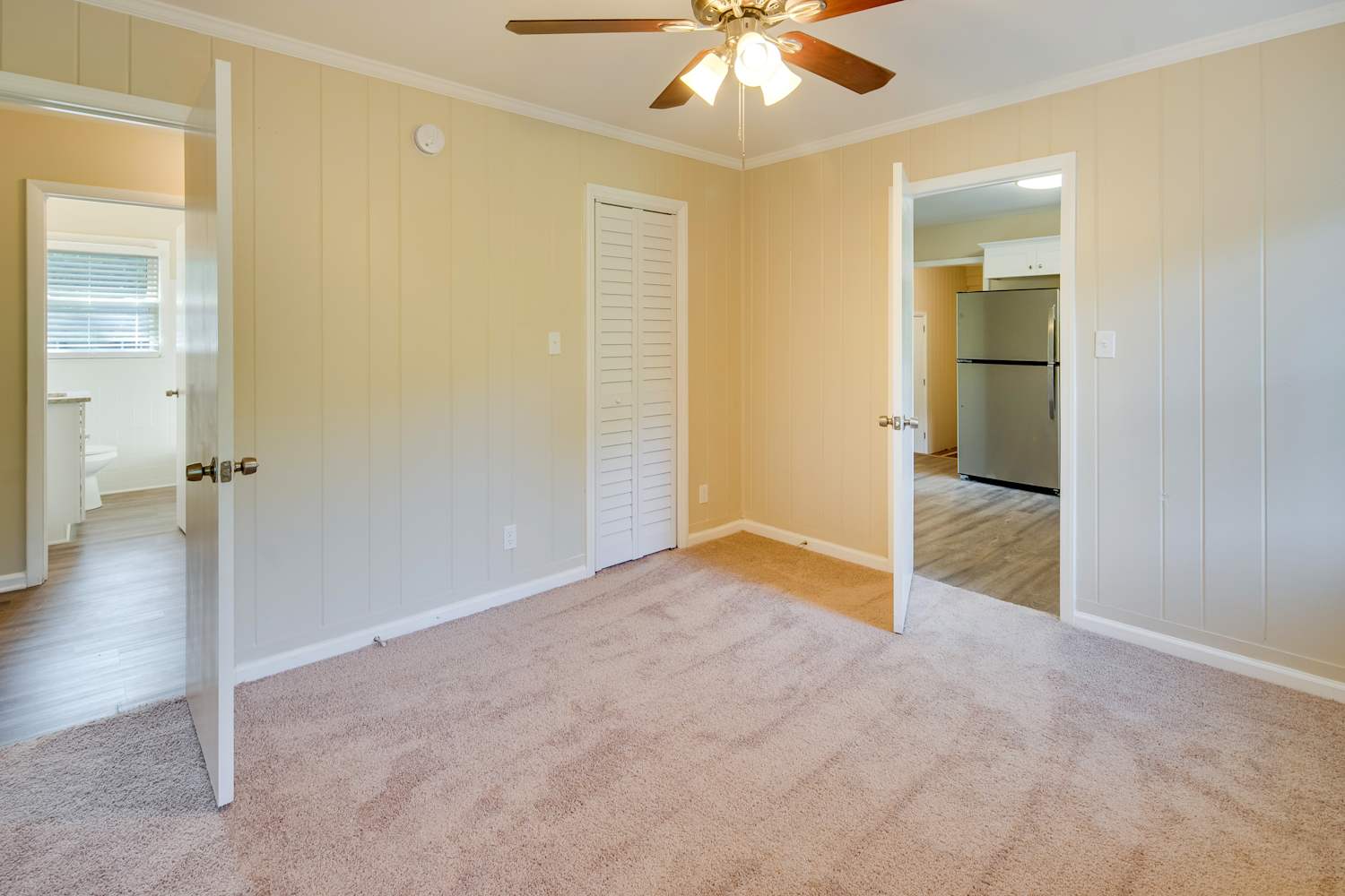 909 Friendly Pl, Charlotte photo 15