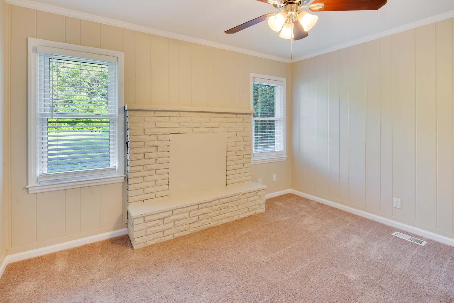 909 Friendly Pl, Charlotte photo 14
