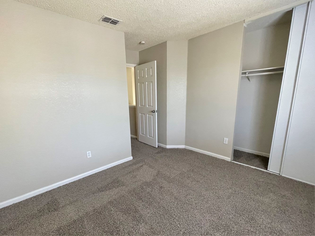910 Edgewood Cir, Suisun City photo 7