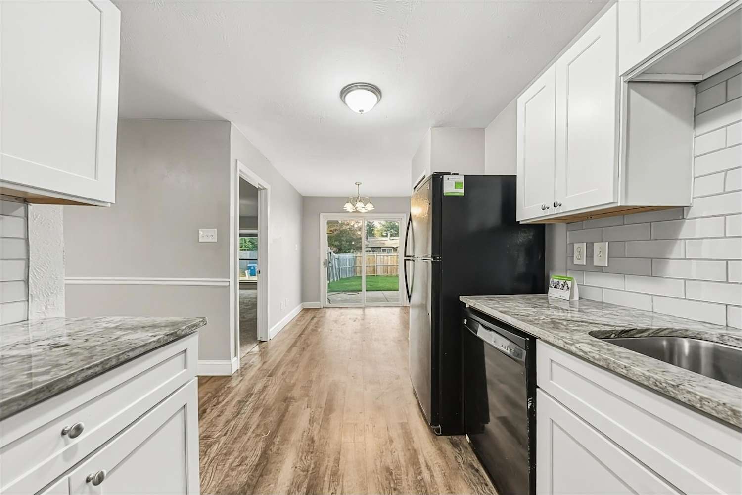 9102 Millwood Dr, Rowlett photo 7