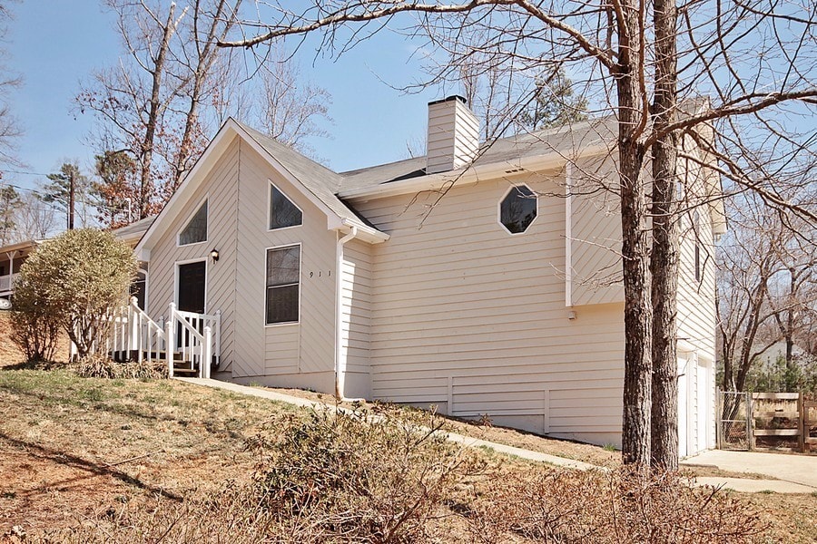 911 Lebanon Pl, Woodstock photo 1
