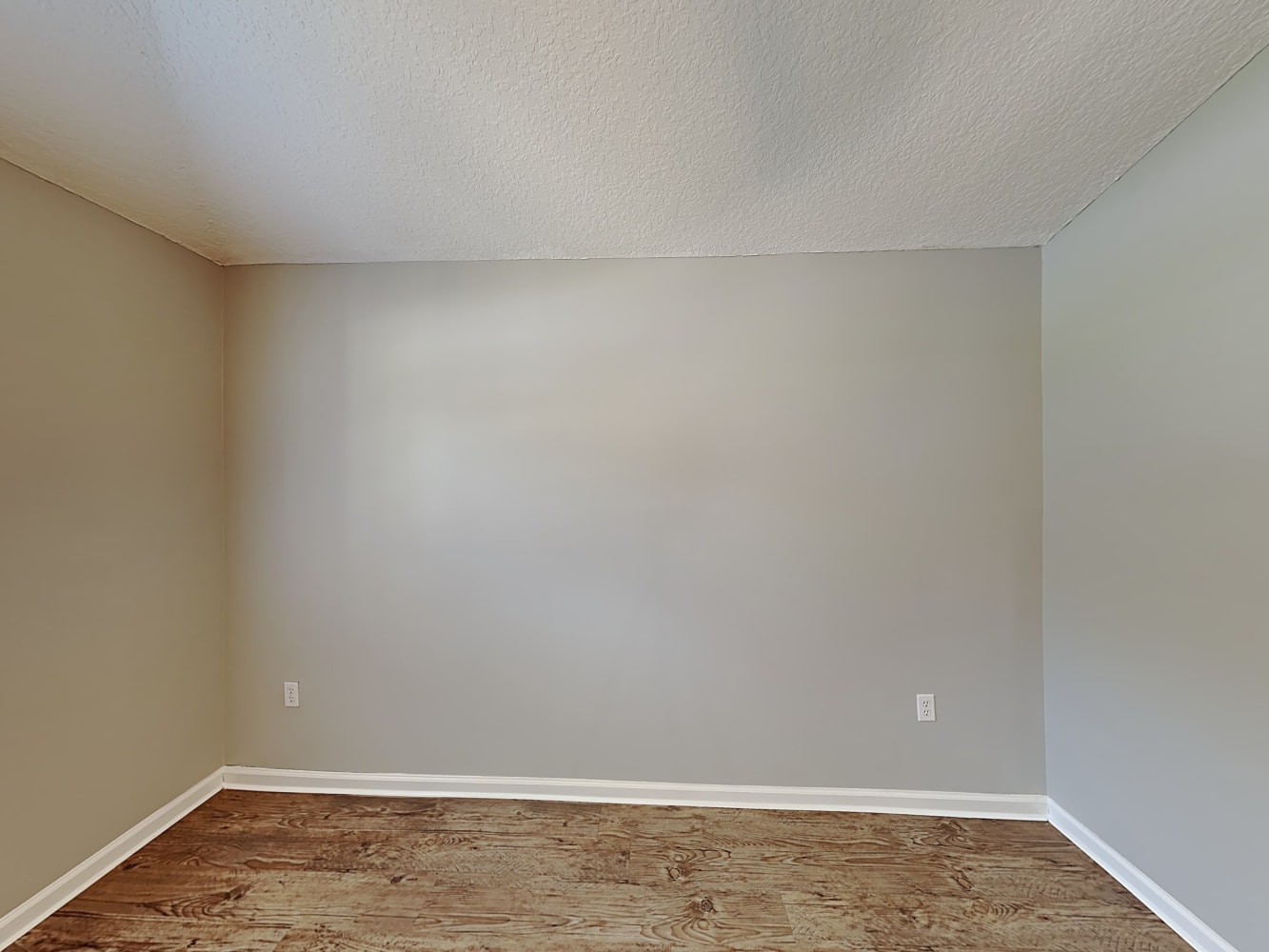 9128 Jennifer Ln, Jacksonville photo 9