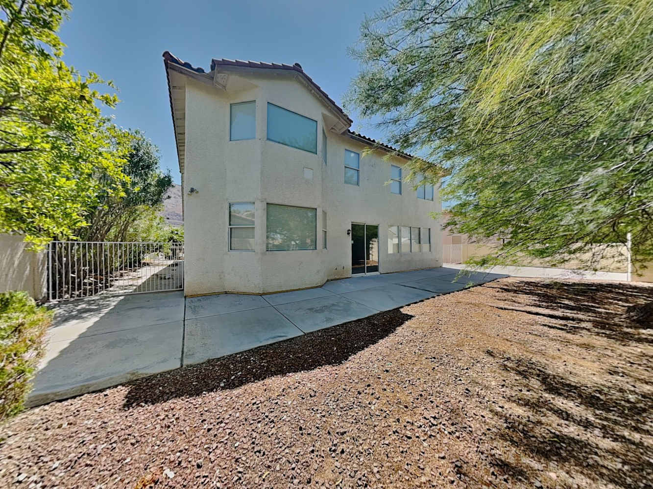 915 Golden Poppy St, Las Vegas photo 25