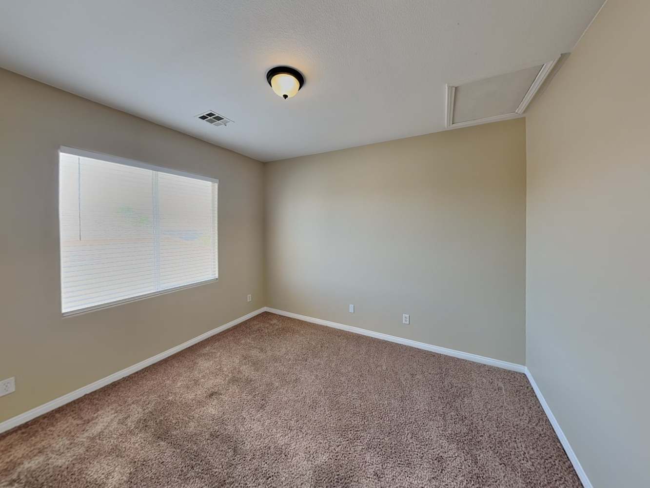 915 Golden Poppy St, Las Vegas photo 15