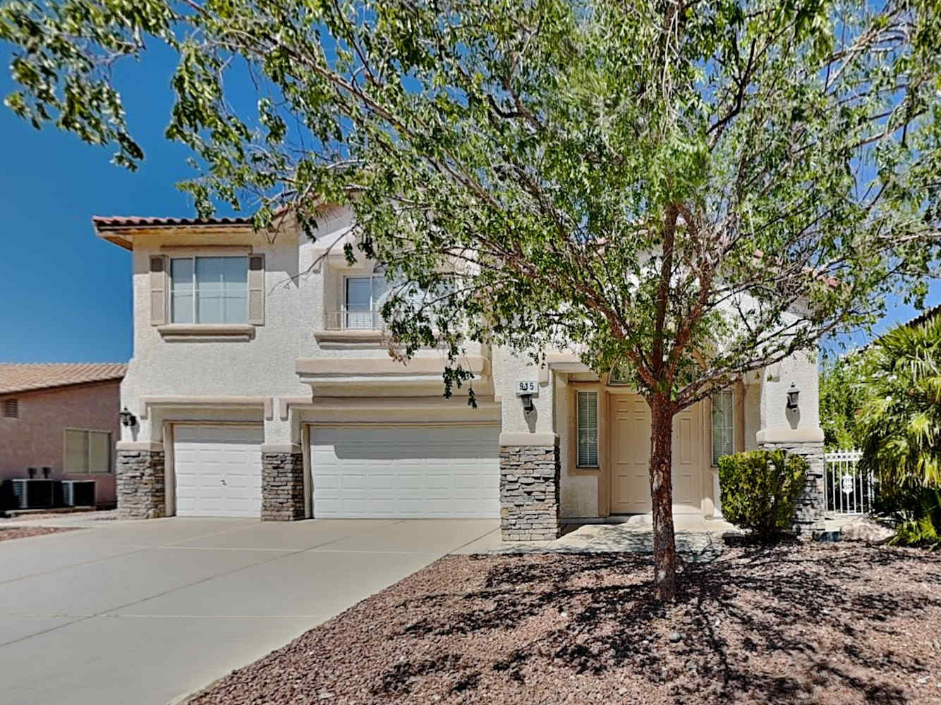 915 Golden Poppy St, Las Vegas photo 1