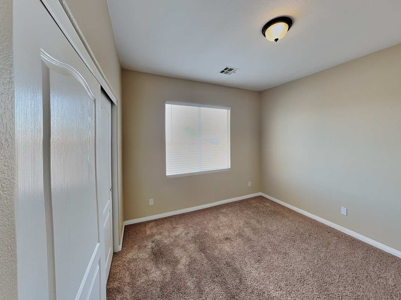 915 Golden Poppy St, Las Vegas photo 16