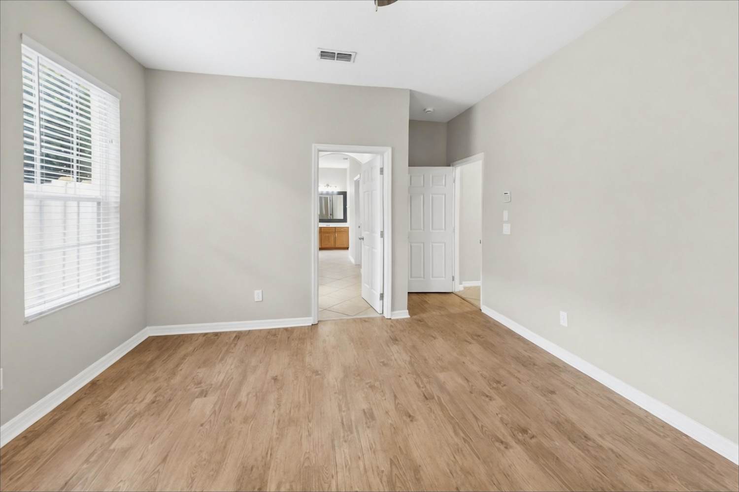 9156 Lake Avon Dr, Orlando photo 10