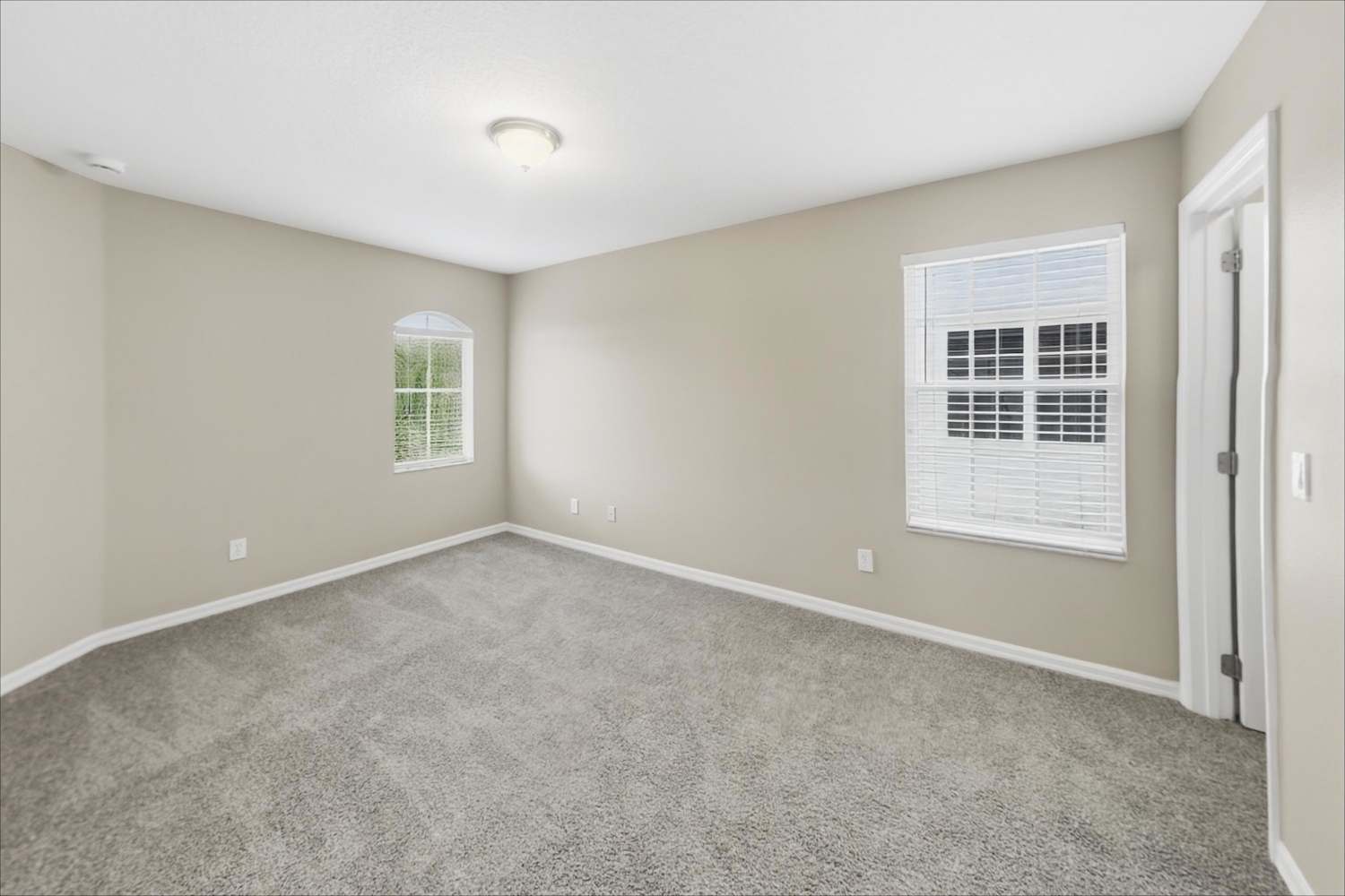 9156 Lake Avon Dr, Orlando photo 16