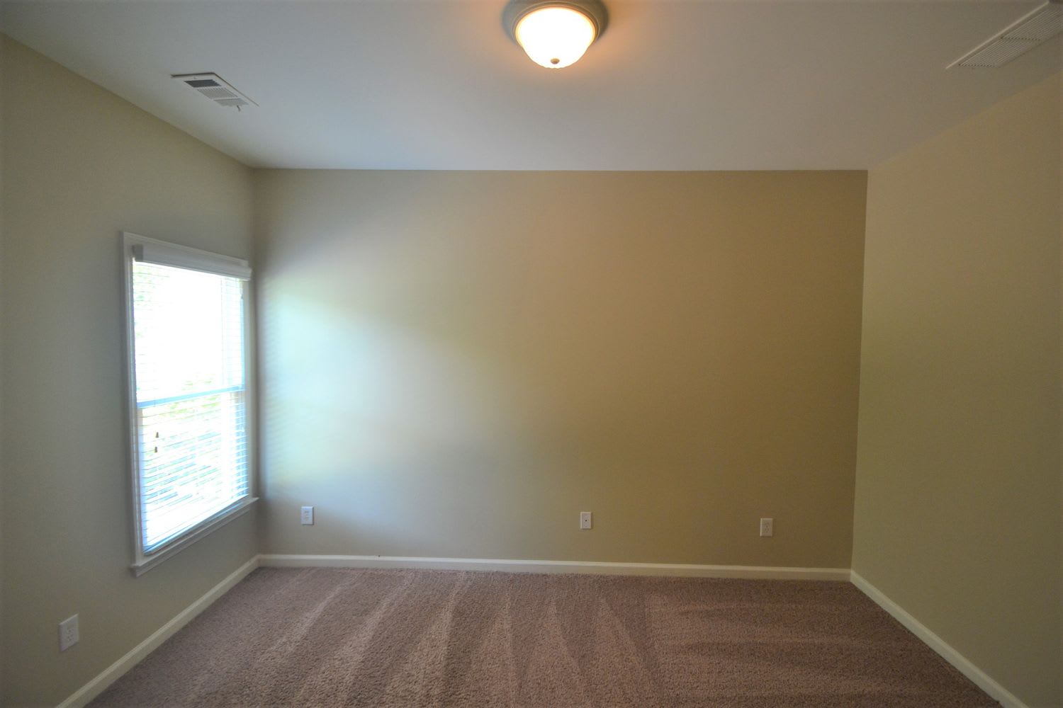 9175 Waterford Ln, Powder Springs photo 8