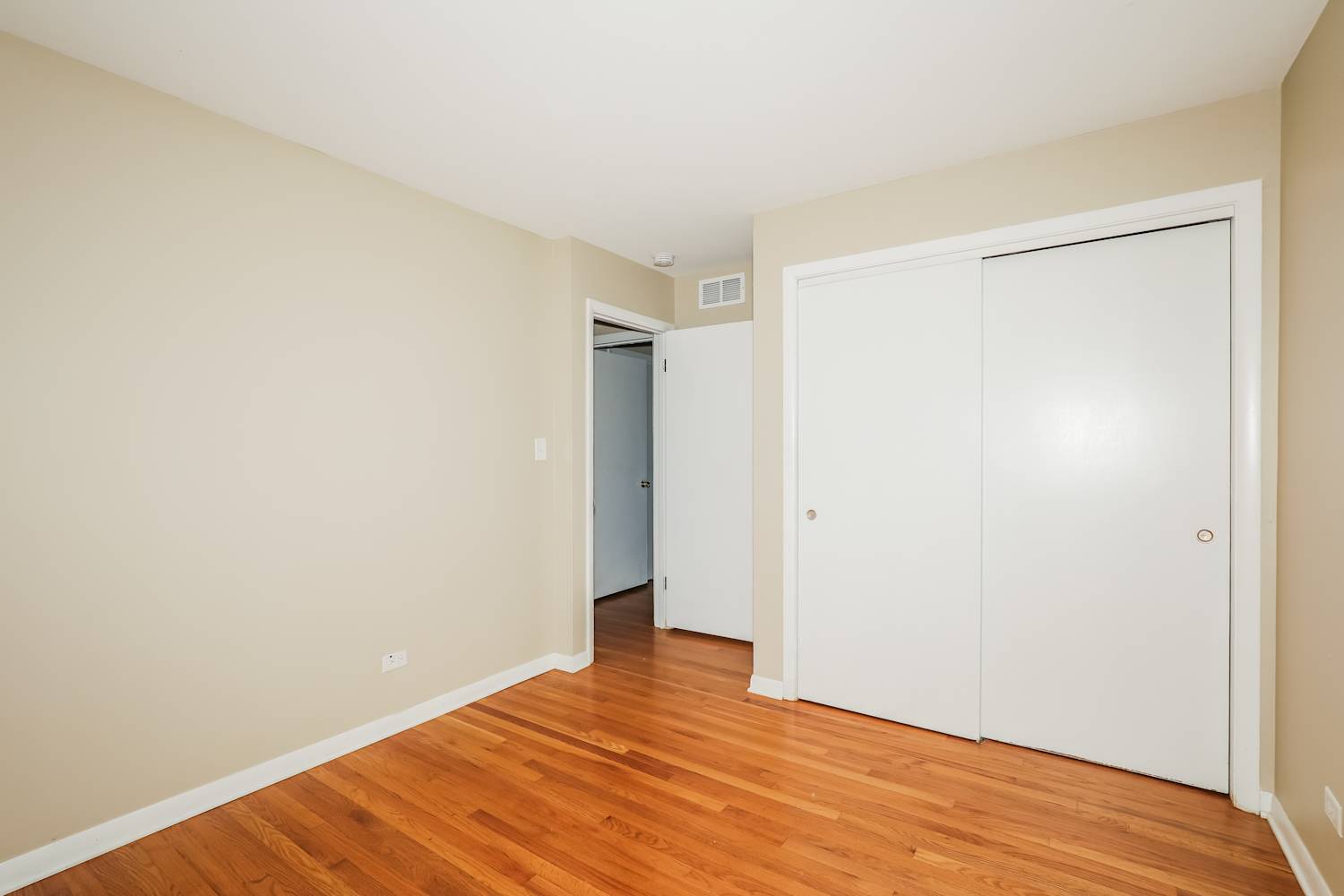 920 Greenwood Ave, Deerfield photo 16