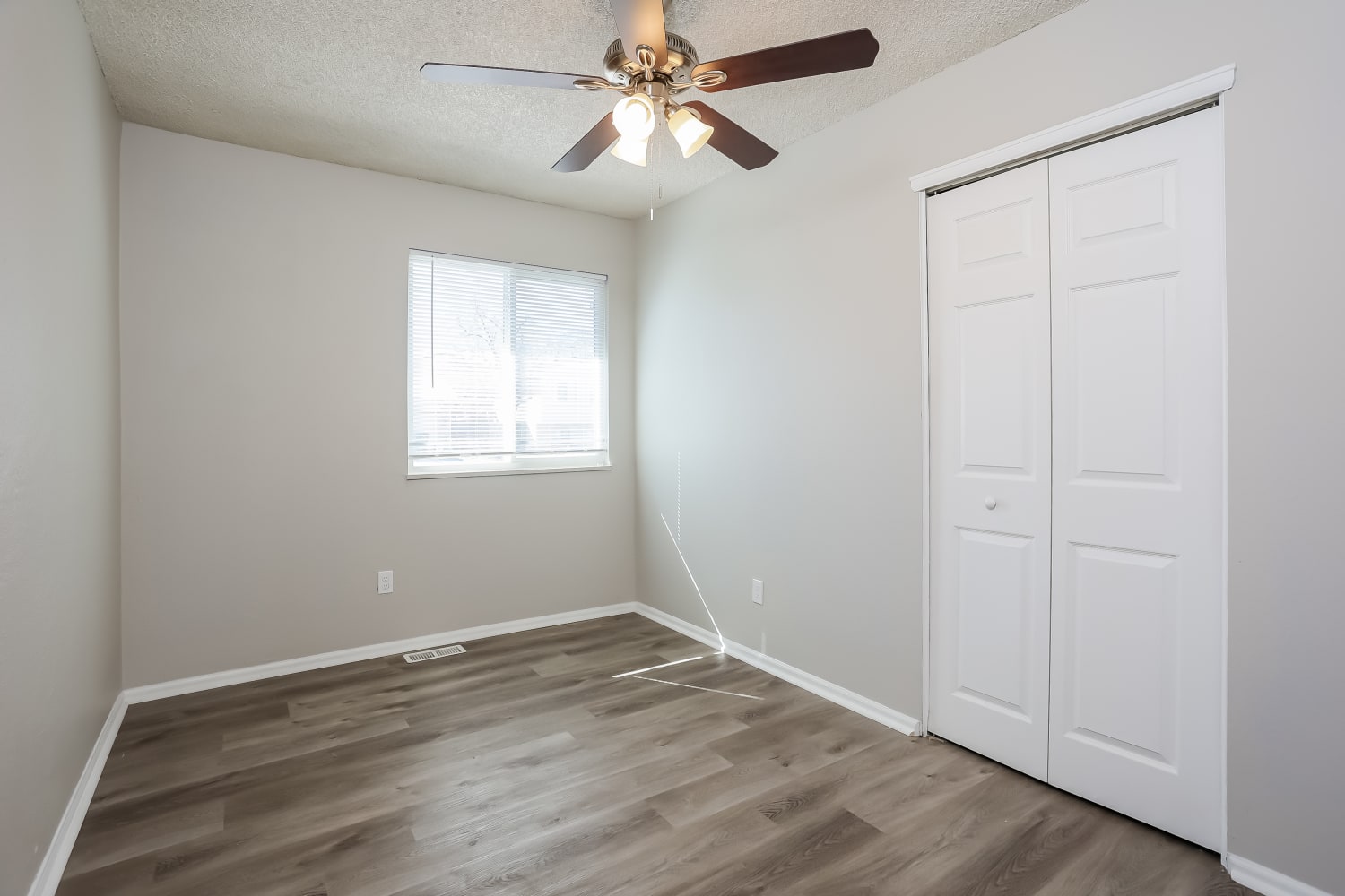 920 S Waco Way, Aurora photo 10