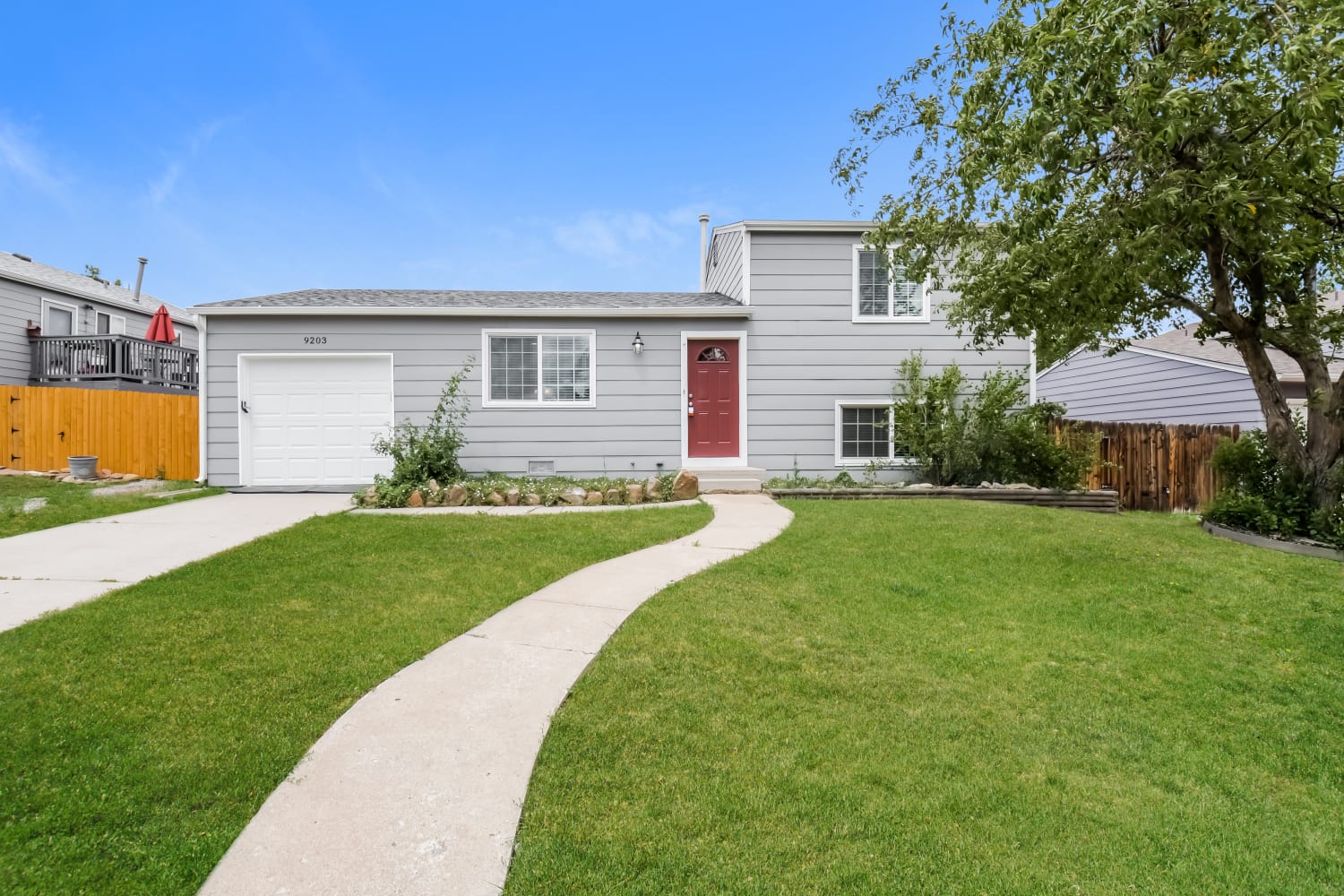 Front of 9203 W 100Th Cir, Broomfield, CO