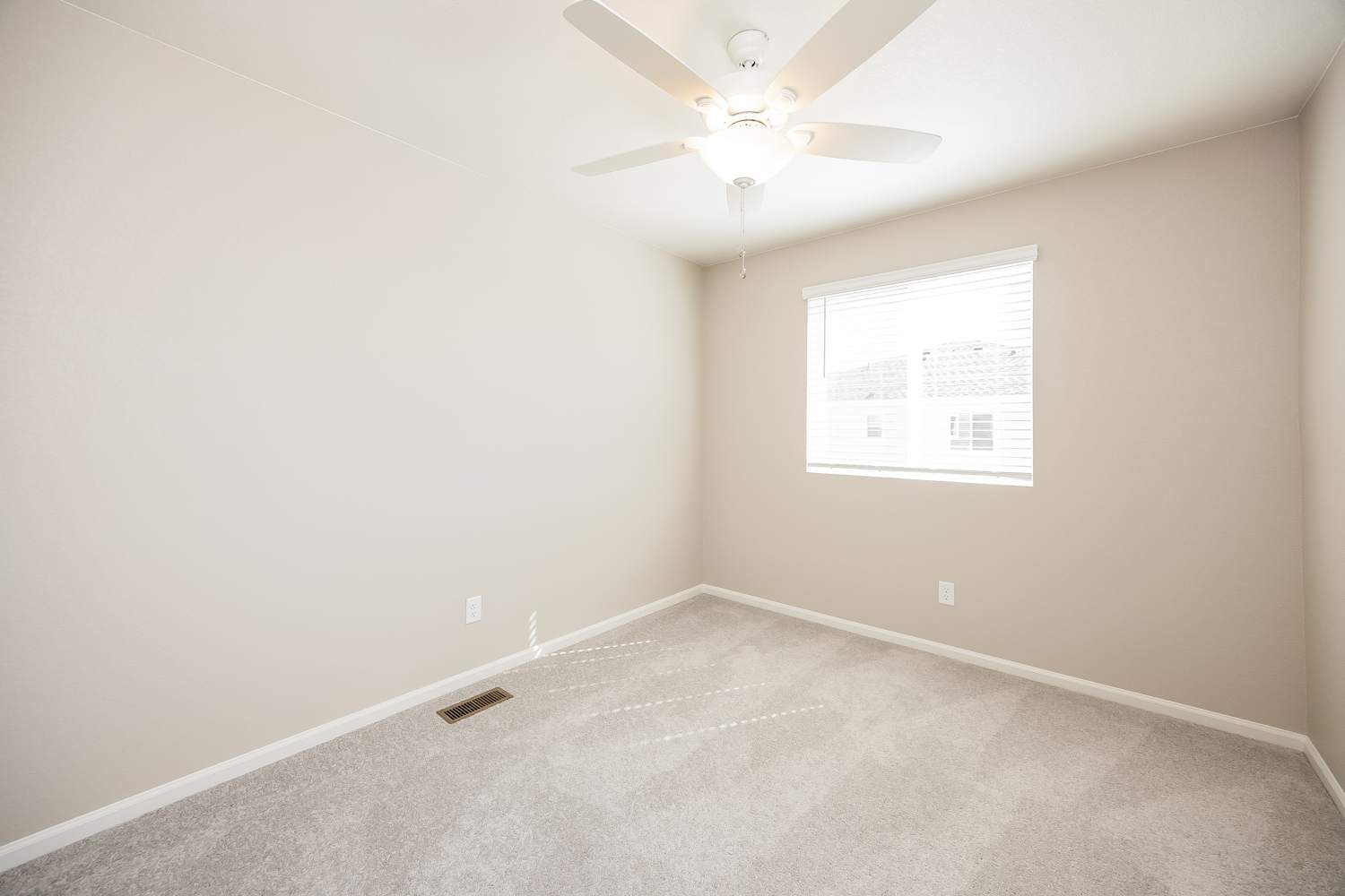9207 Oro City Lp, Colorado Springs photo 14
