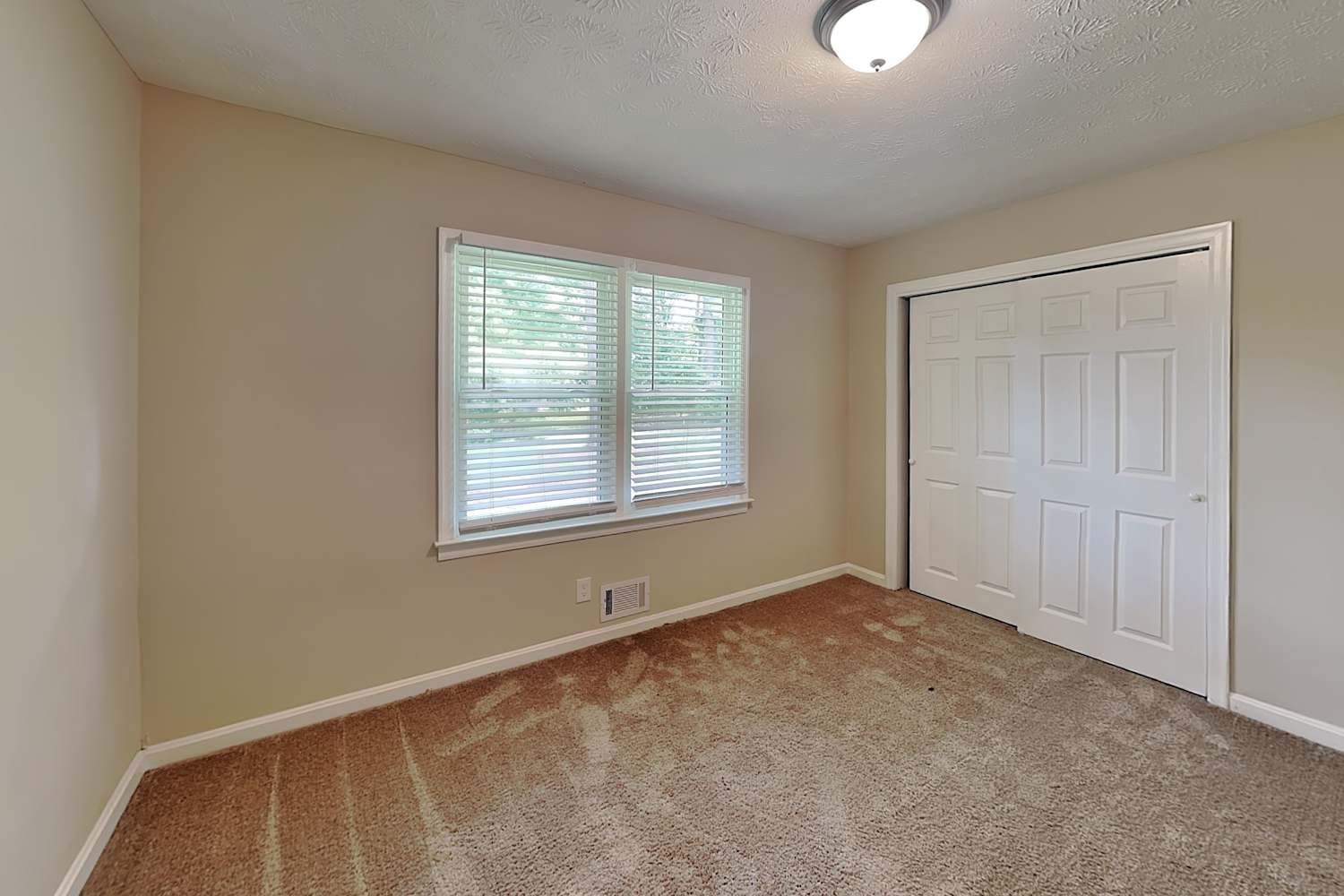 921 Walnut Cir Sw, Marietta photo 15