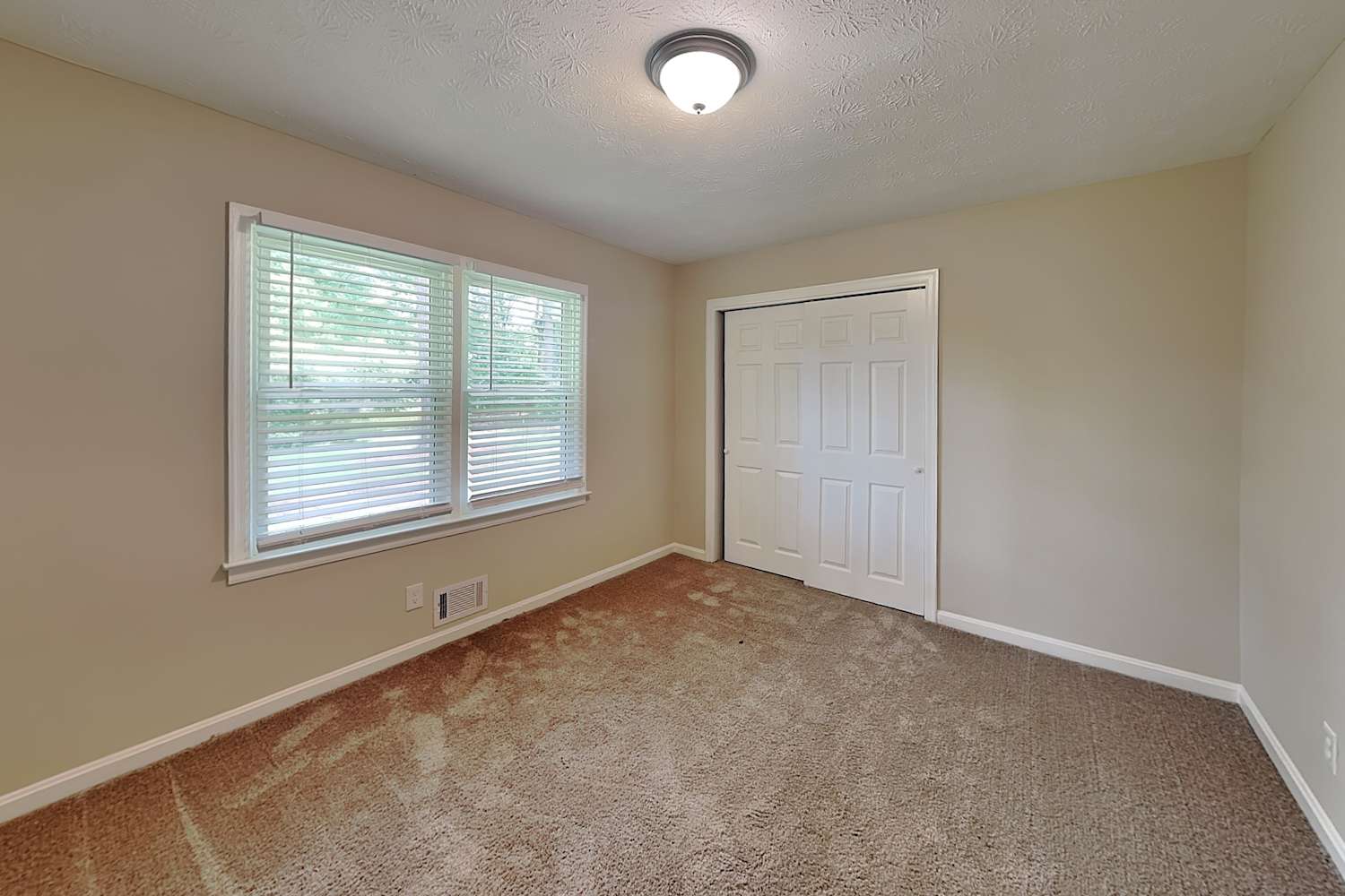 921 Walnut Cir Sw, Marietta photo 16