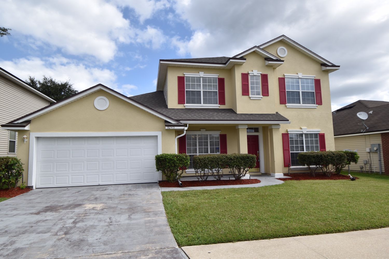 Front of 9245 Sharnbrook Ln, Jacksonville, FL