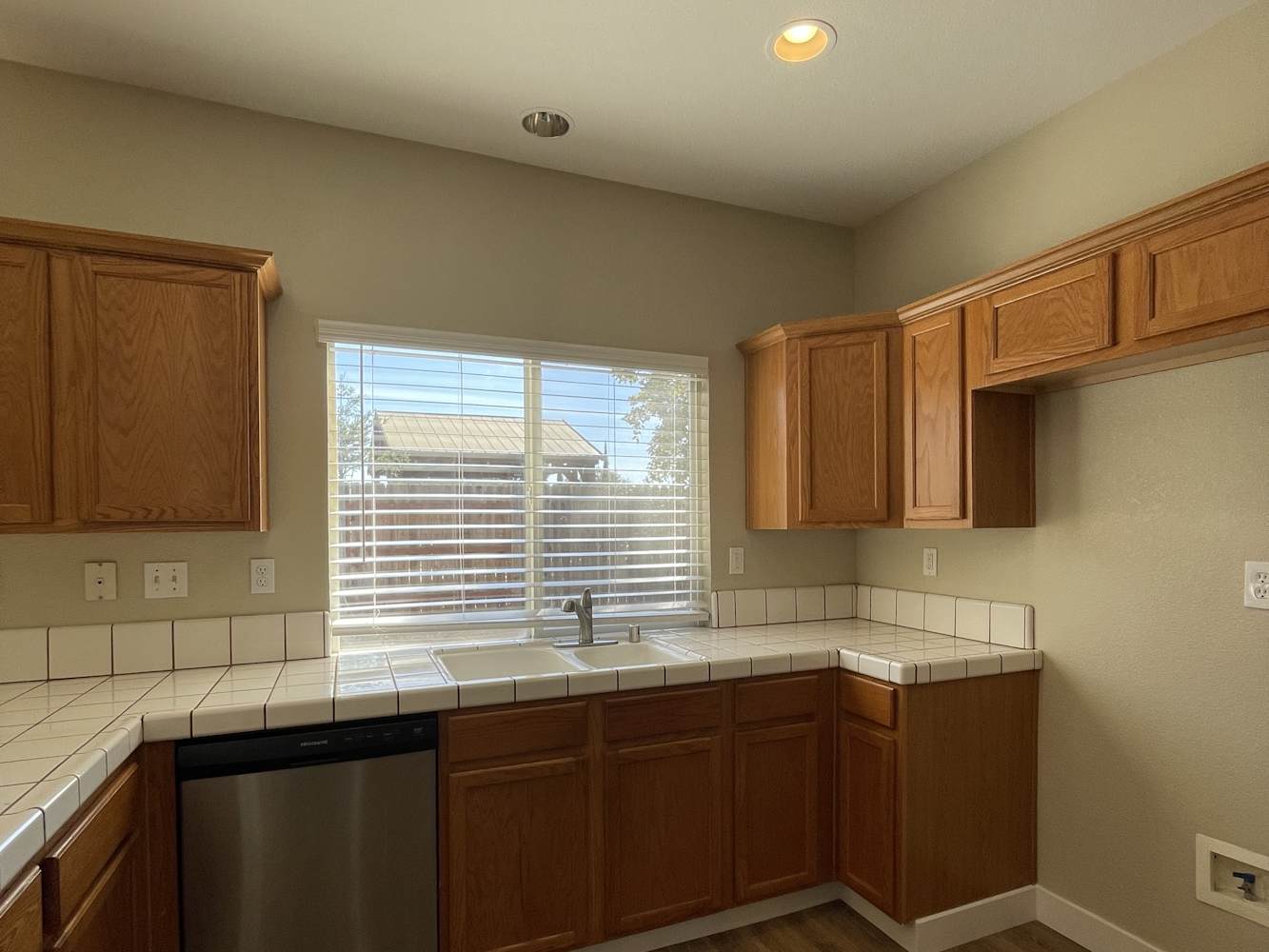 9255 Boulder Falls Ct, Elk Grove photo 9