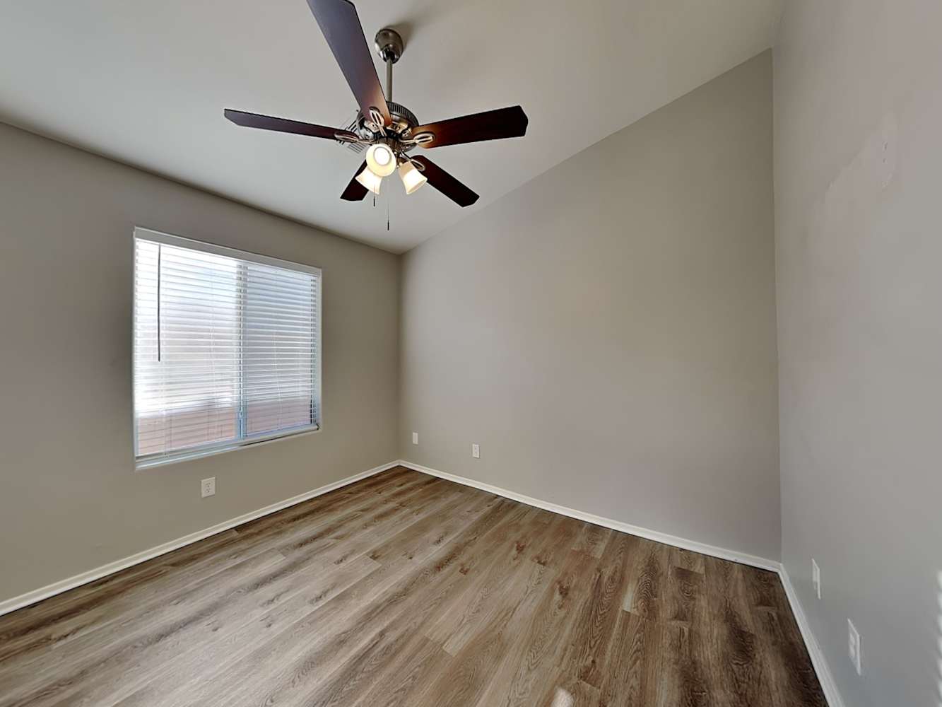 926 W Ivanhoe St, Chandler photo 14