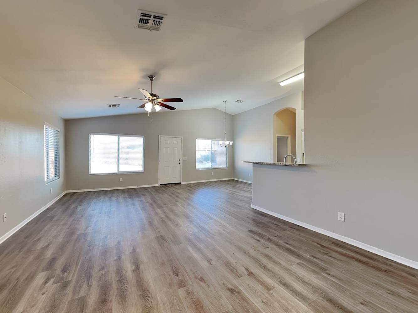 926 W Ivanhoe St, Chandler photo 4