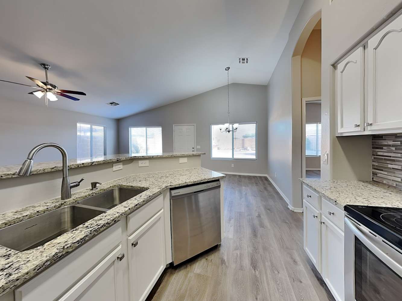 926 W Ivanhoe St, Chandler photo 7