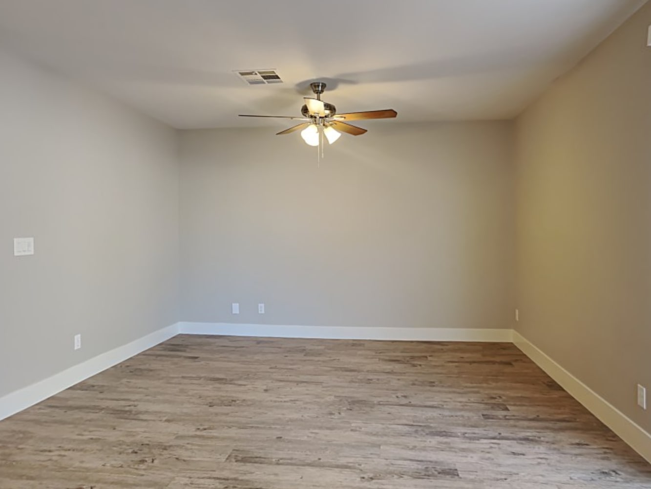 9316 Deer Lodge Ln, Las Vegas photo 6