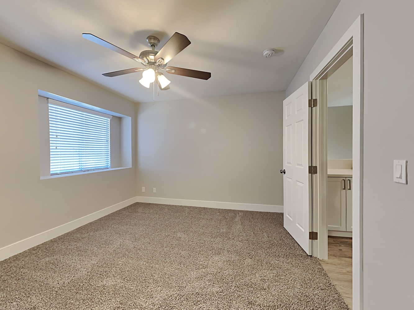 9316 Deer Lodge Ln, Las Vegas photo 10