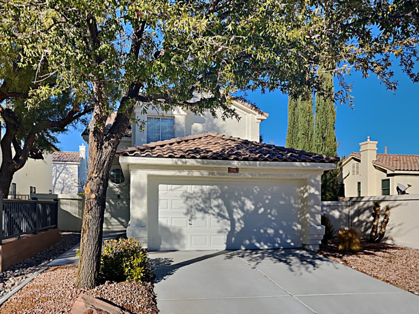9316 Deer Lodge Ln, Las Vegas photo 1