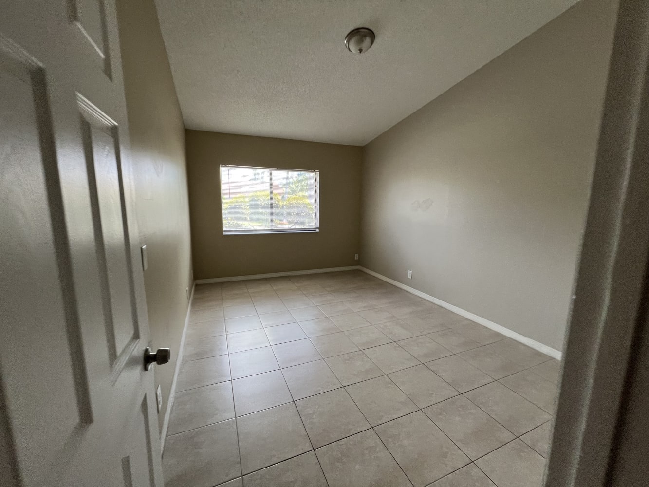 9316 NW 53rd St, Sunrise photo 10