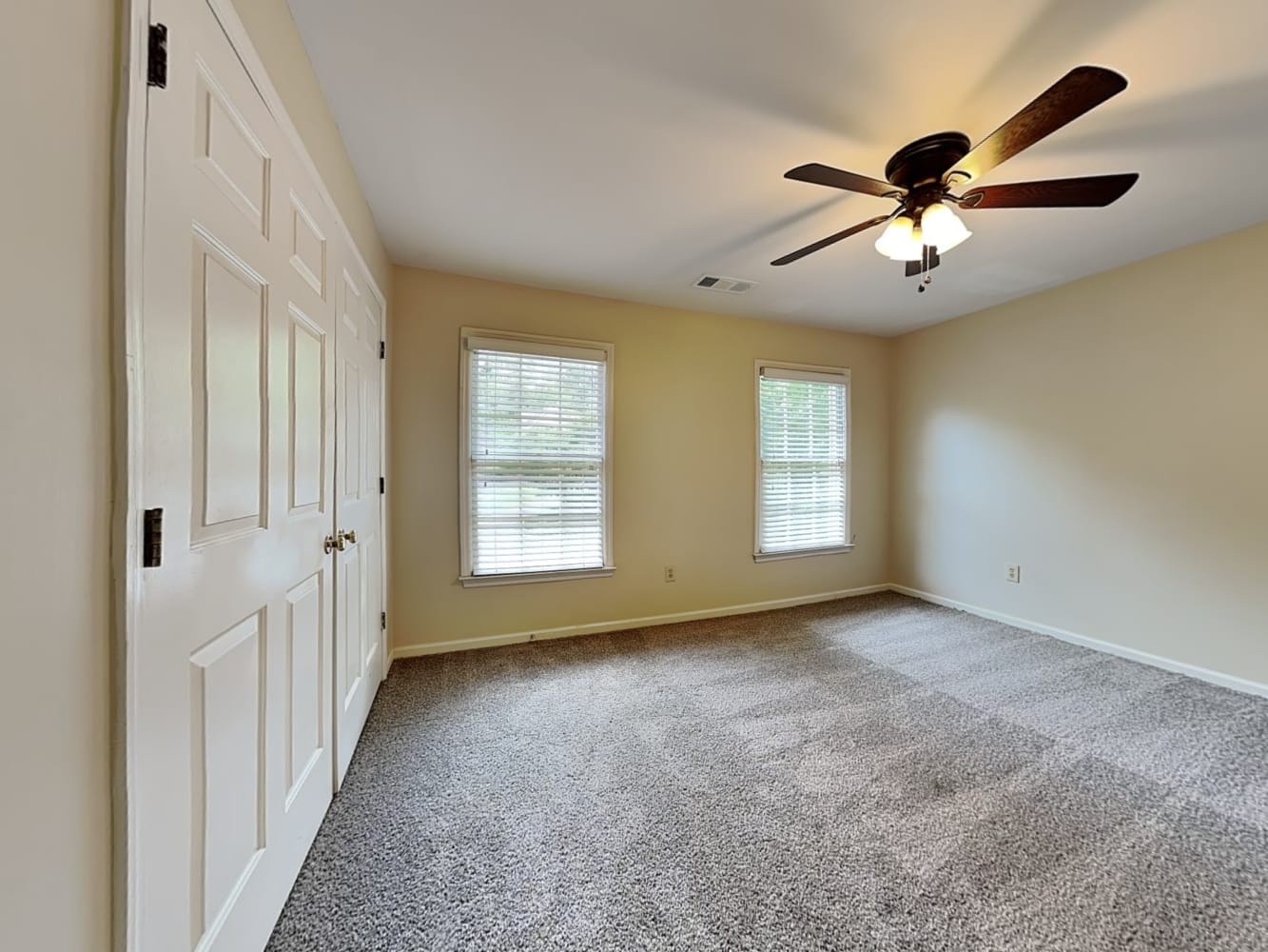 9320 N Lake Dr, Roswell photo 20